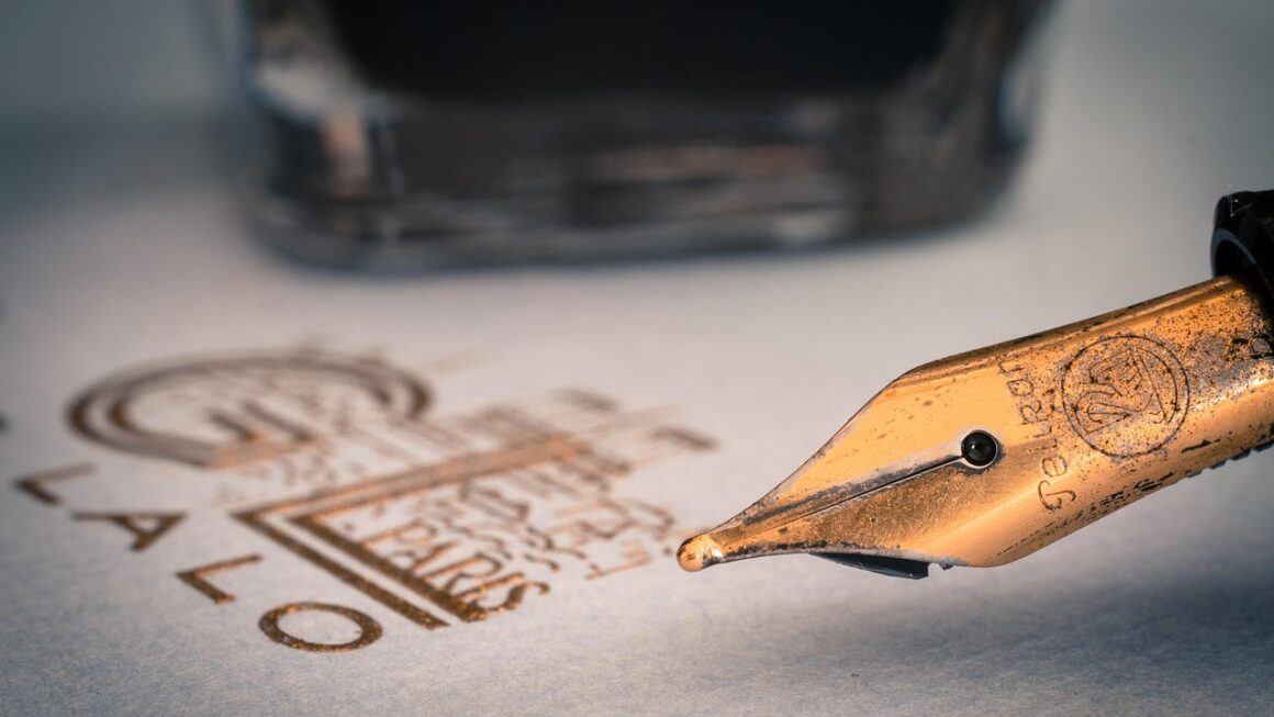 Top Free AI Tools for Students to Craft Perfect Essays