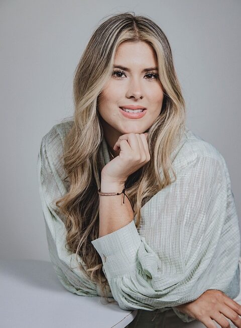 The Future of Business Analytics: Leveraging AI for Smarter Decision Making